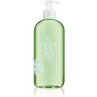 Green bottle of Elizabeth Arden Green Tea Shower Gel 500ml with pump dispenser and leaf design.