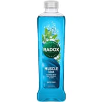 Blue Radox Muscle Soak bath foam bottle with merimineraalit and salvia, 500ml, clear cap, green leaf design.