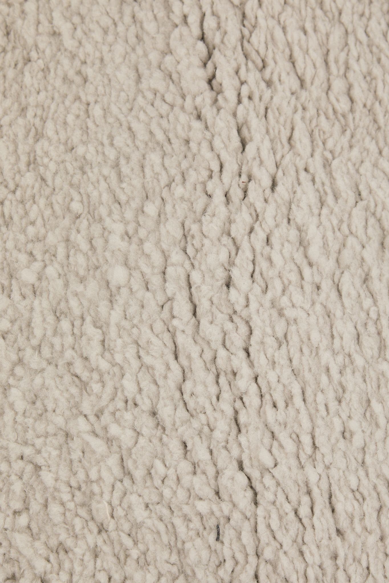 DS Living Cloud Luxe Plain Silver Rug 150 x 210cm - image 3