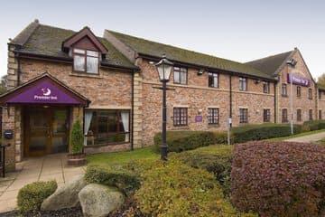 Accommodation at Premier Inn Rochdale in walsden railway station