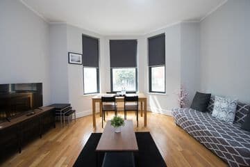 Accommodation at Westciti Croydon Serviced Apartments in london biggin hill airport
