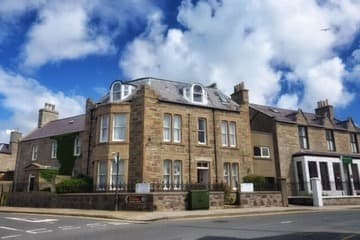 Accommodation at Eddlewood Guest House in sumburgh airport