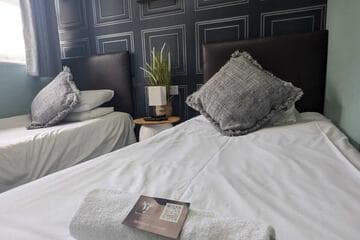 Accommodation at The Crafty Cow in bristol filton airport