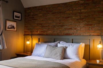 Accommodation at The Poacher Inn in raf odiham