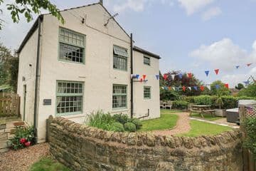 Accommodation at Kings Cottage in crakehall