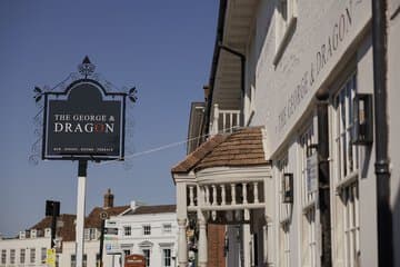 Accommodation at The George & Dragon in london biggin hill airport