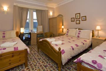 Accommodation at St. Annes Guest House in oban airport