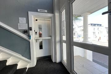 Accommodation at Crystal Beach Hotel in bournemouth airport