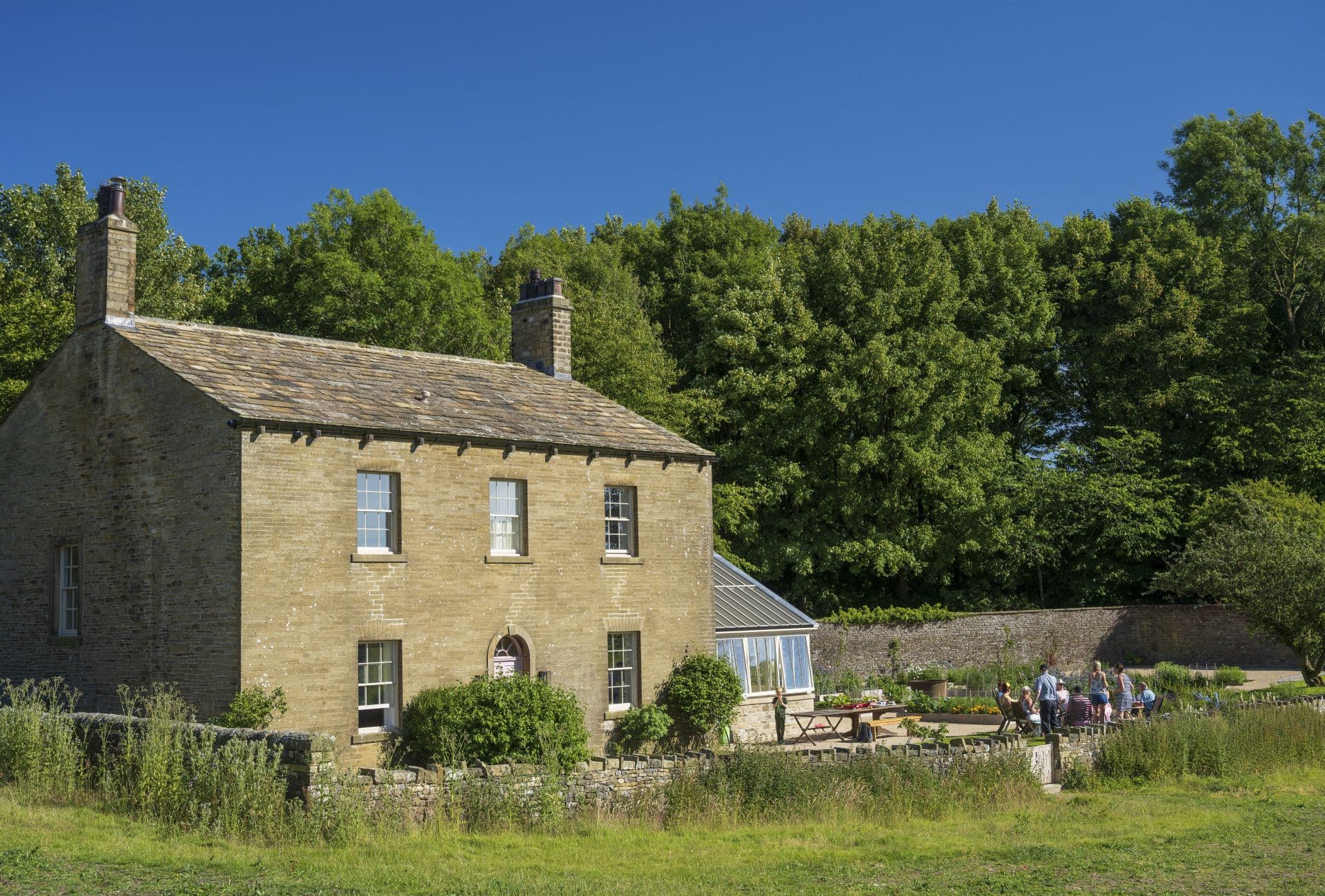 Yorkshire Hideaways Earns Platinum Status