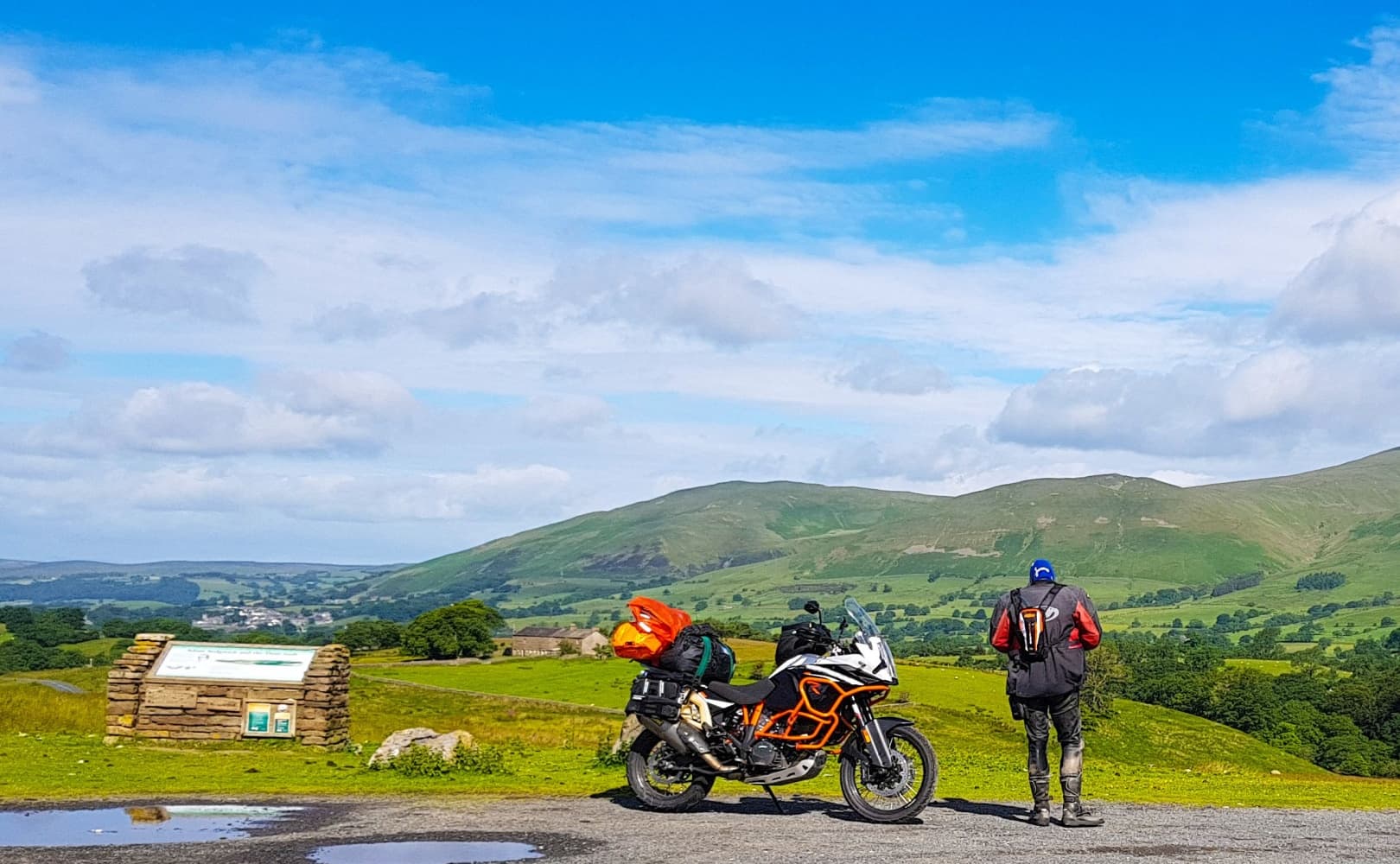 Discover Yorkshire's Best Motorcycle Stops: A Rider's Guide