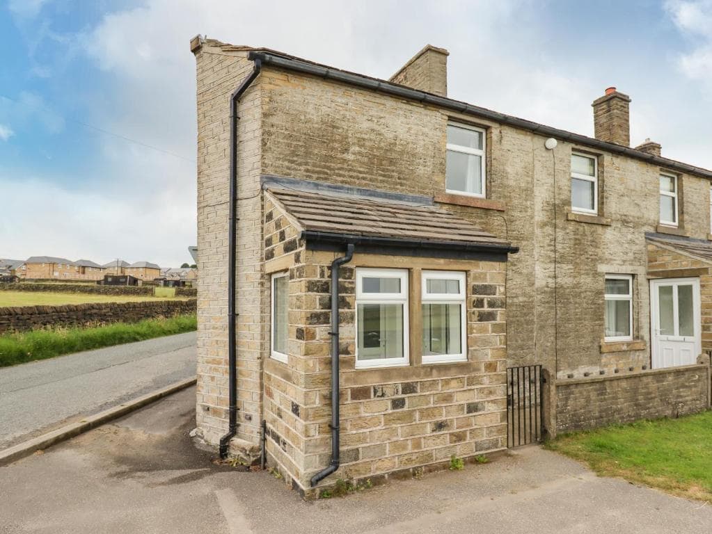 Accommodation at 74 Penistone Road in holmfirth