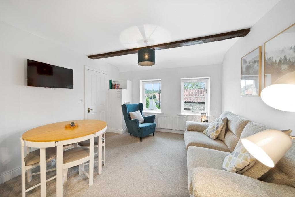 Accommodation at Pass the Keys Lovely 1 bedroom property in central of location in pickering