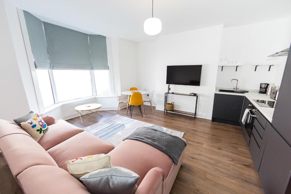 Accommodation at Coastline Villas - Heart of Redcar 1 & 2 Bed New Apartments, ideal for contractors and holidayers in redcar