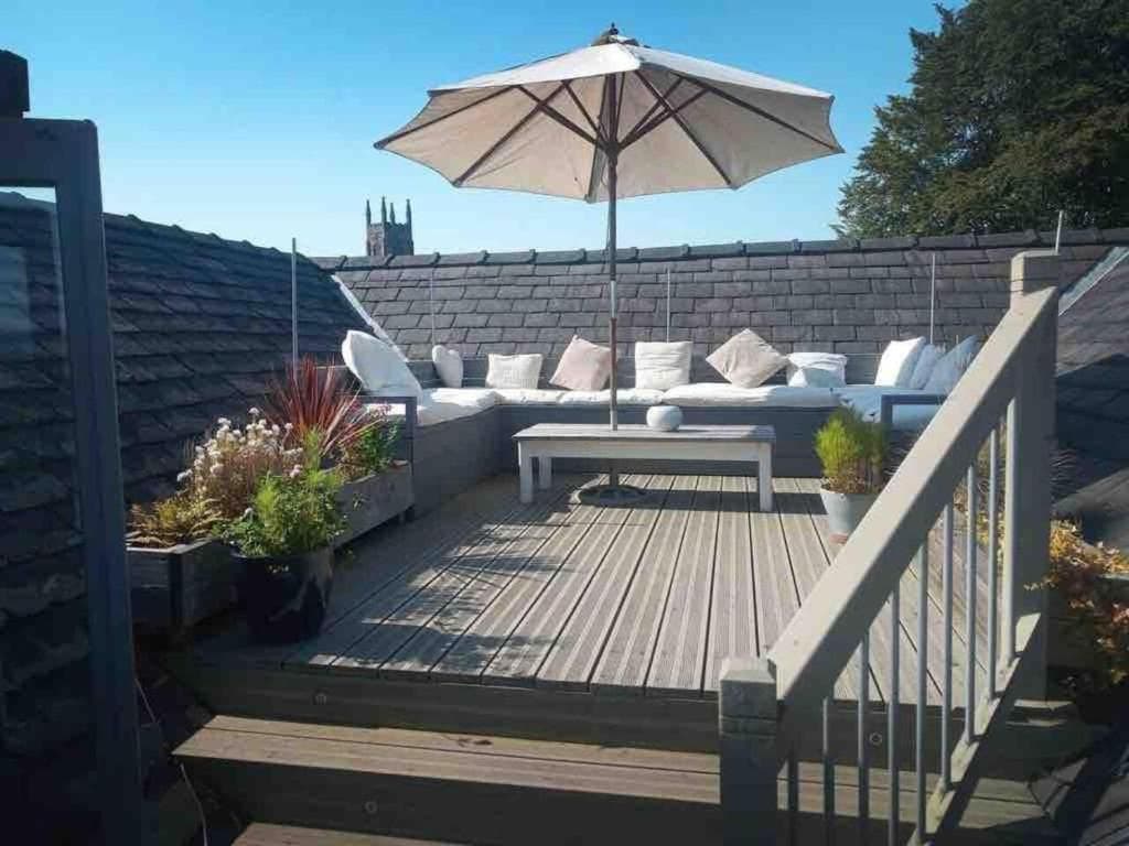 Accommodation at Luxury 3 bedroom penthouse w massive roof terrace in huddersfield