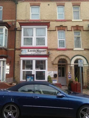 Accommodation at Leeds House Guest House in bridlington