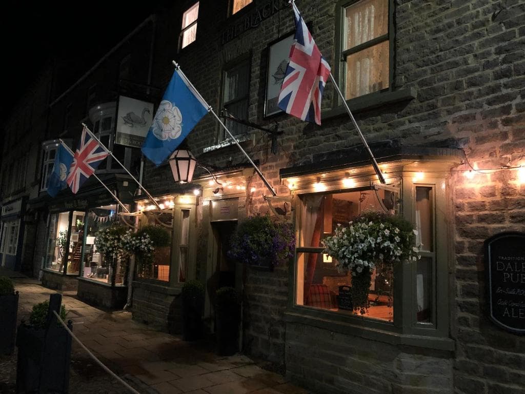 Accommodation at The Black Swan Hotel in leyburn