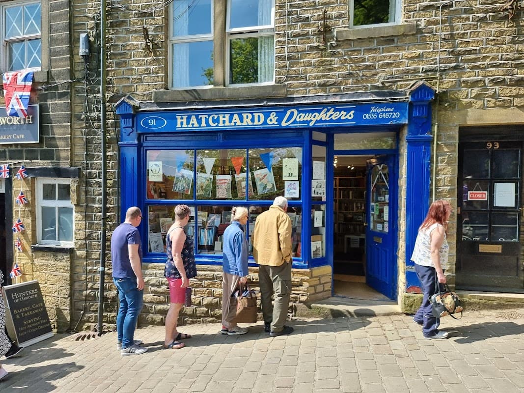 Hatchard & Daughters - Bookshops in cross roads