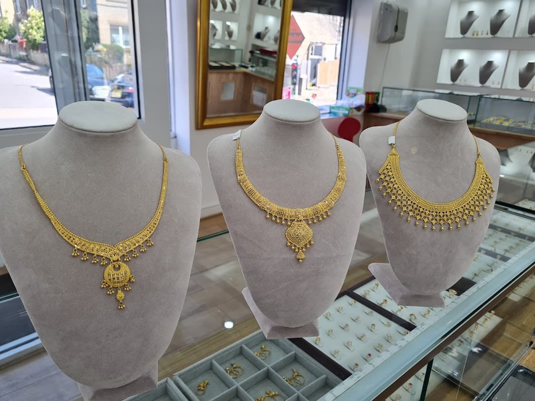 Moeez Jewellers - Jewellers in halifax