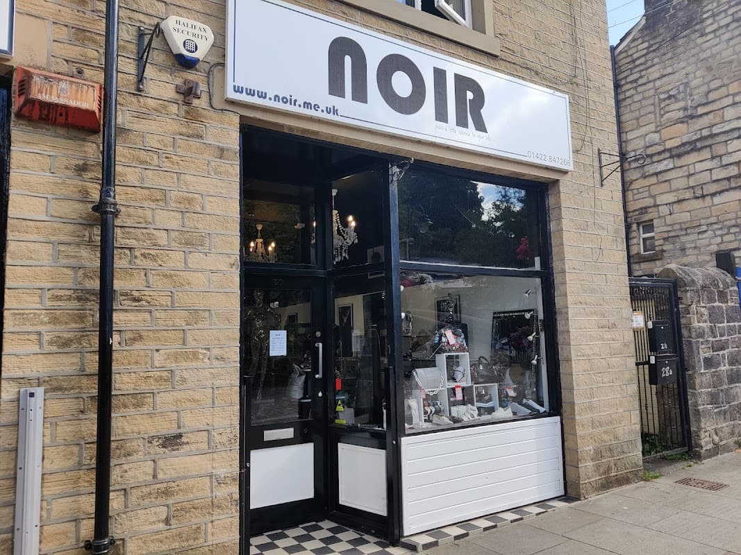Noir - Gift Shops in hebden bridge