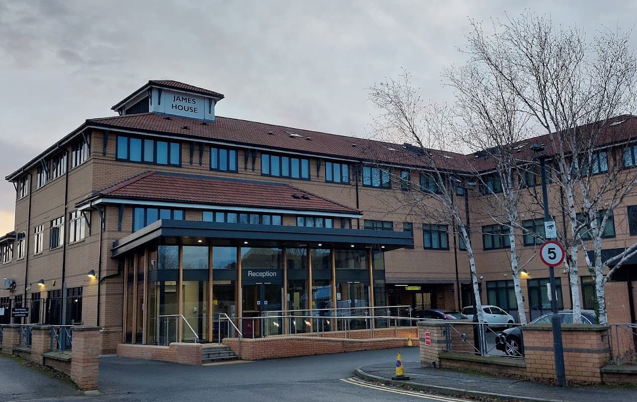 James House - Hostel in heworth