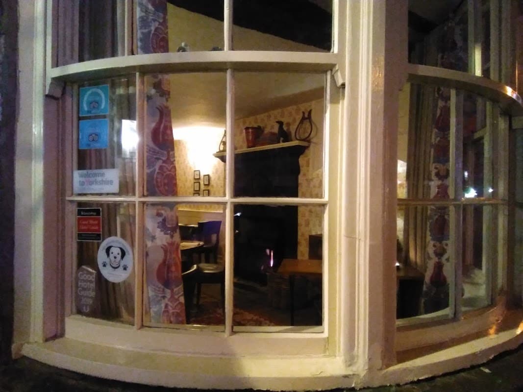 Market Place - Market in pickering