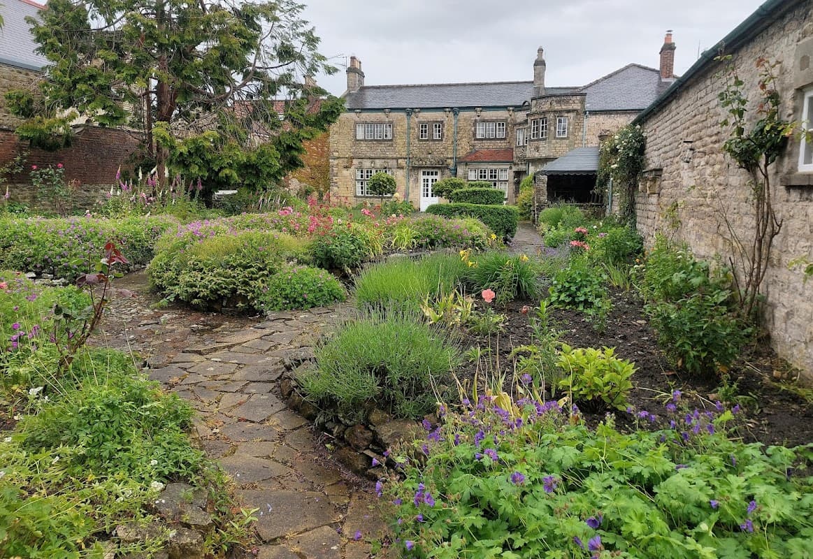 Pickering Community Junior School - Primary Schools in pickering