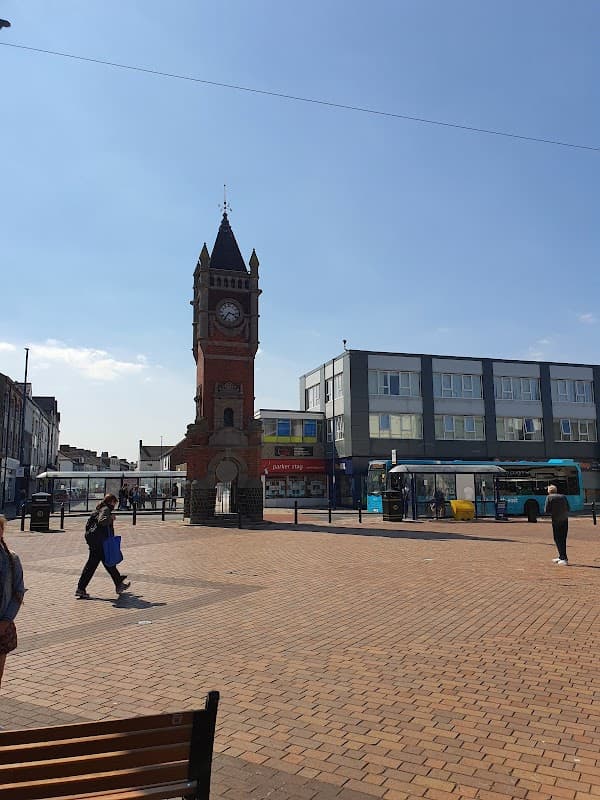 Bus Stop at Town Clock (Stand E) - Bus Stops in redcar