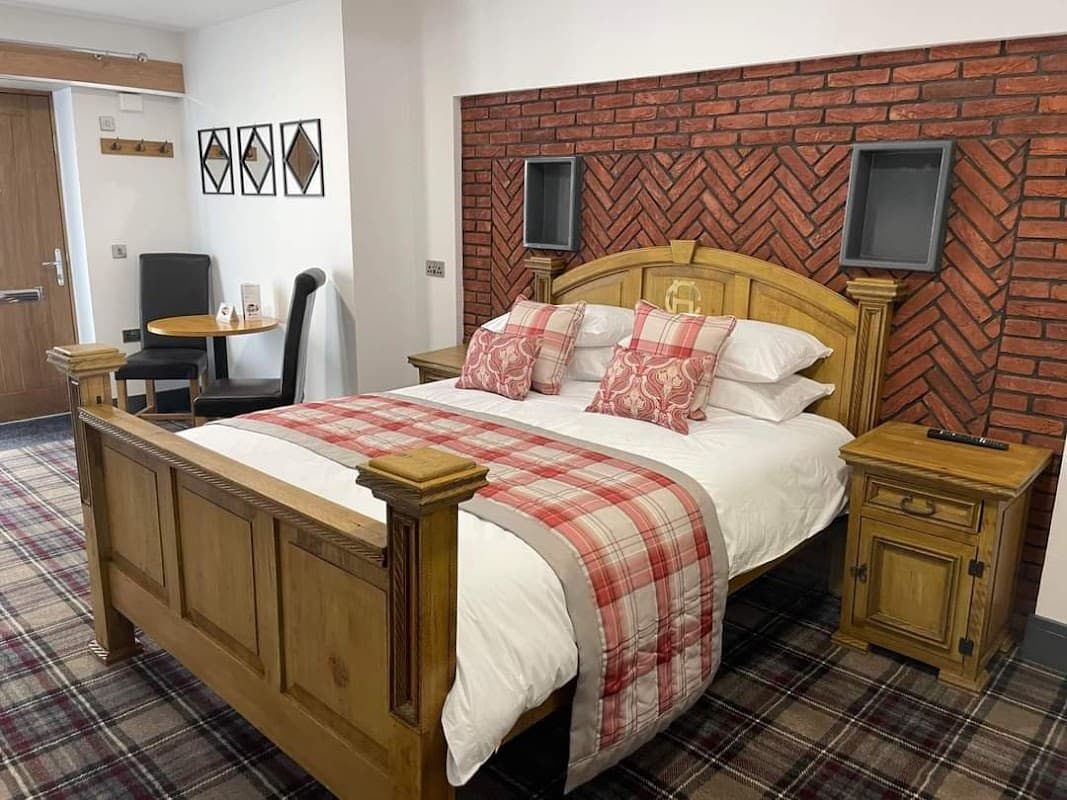Accommodation at Claxton Hotel - Book Direct for Best Prices in redcar