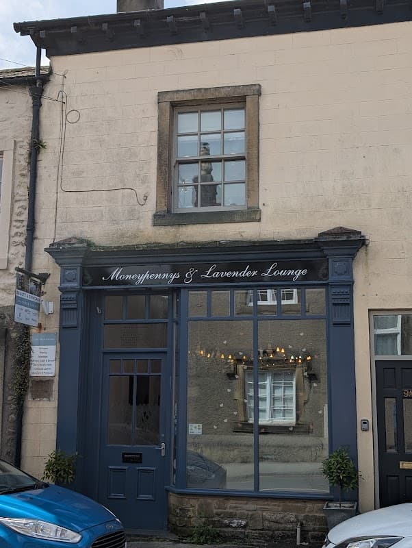MoneyPenny's Hair Gallery - Hair Salons in settle