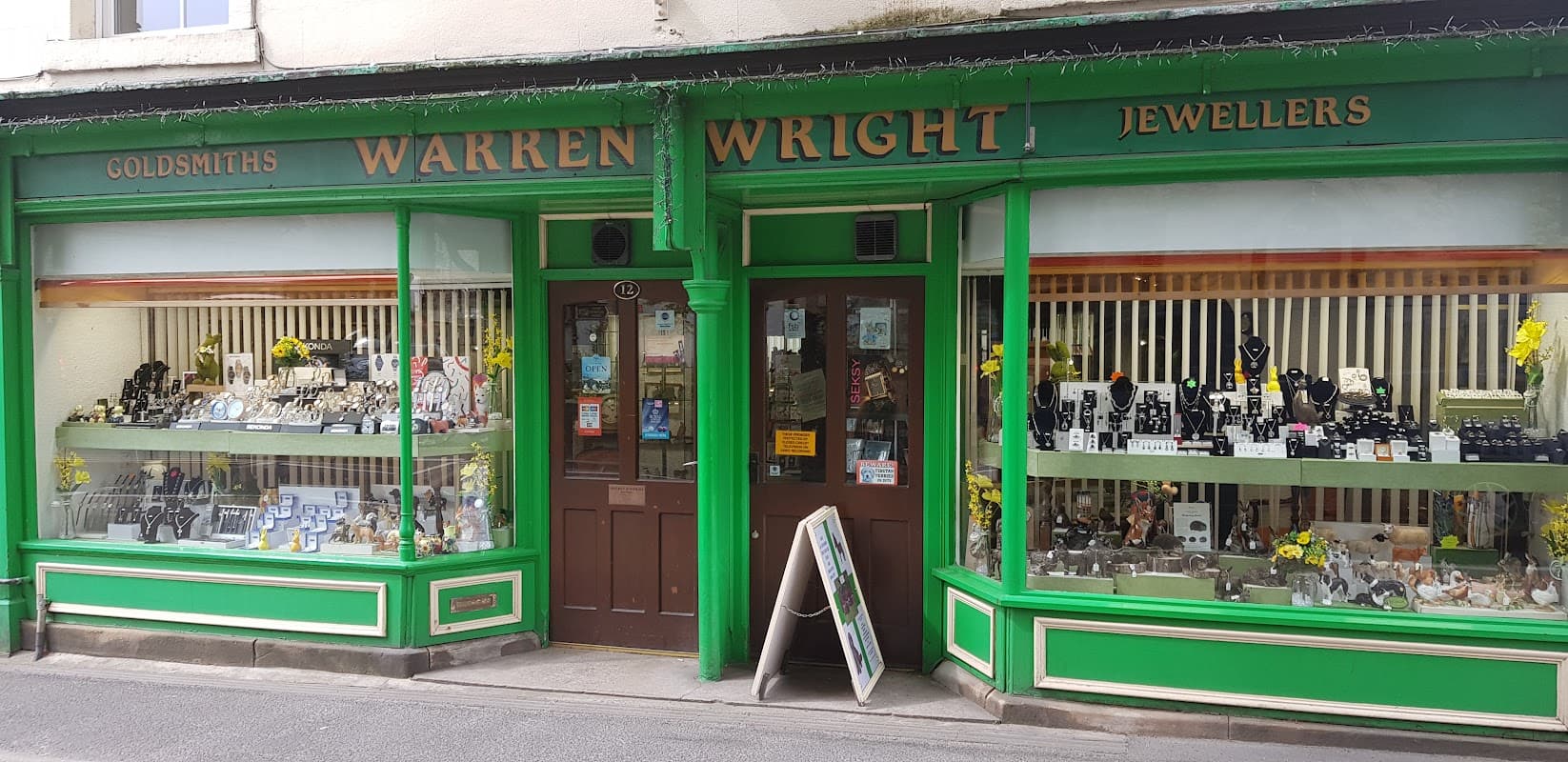 Warren & Wright - Jewellers in settle