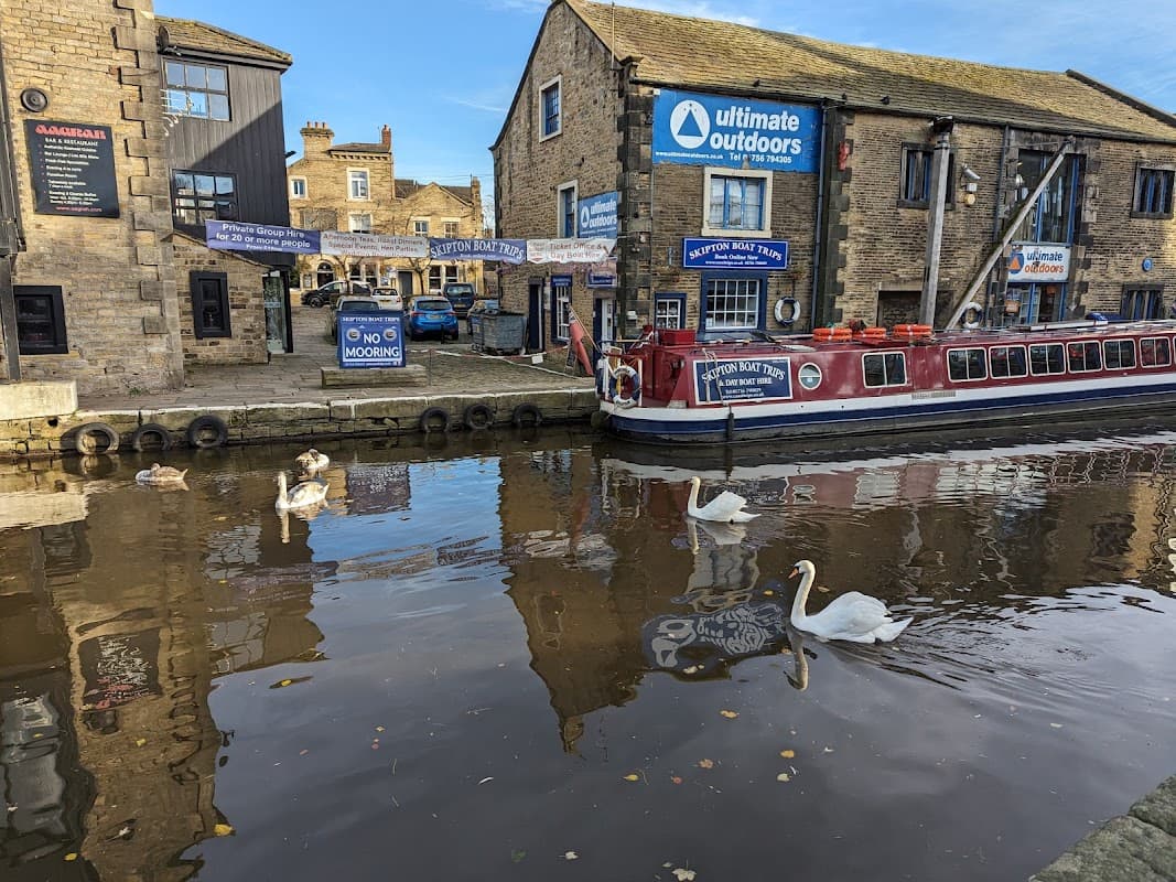 Belmont Bridge, Skipton - Attraction in skipton