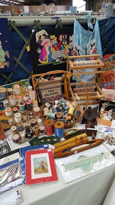 Mansfield Judith - Bookshops in todmorden