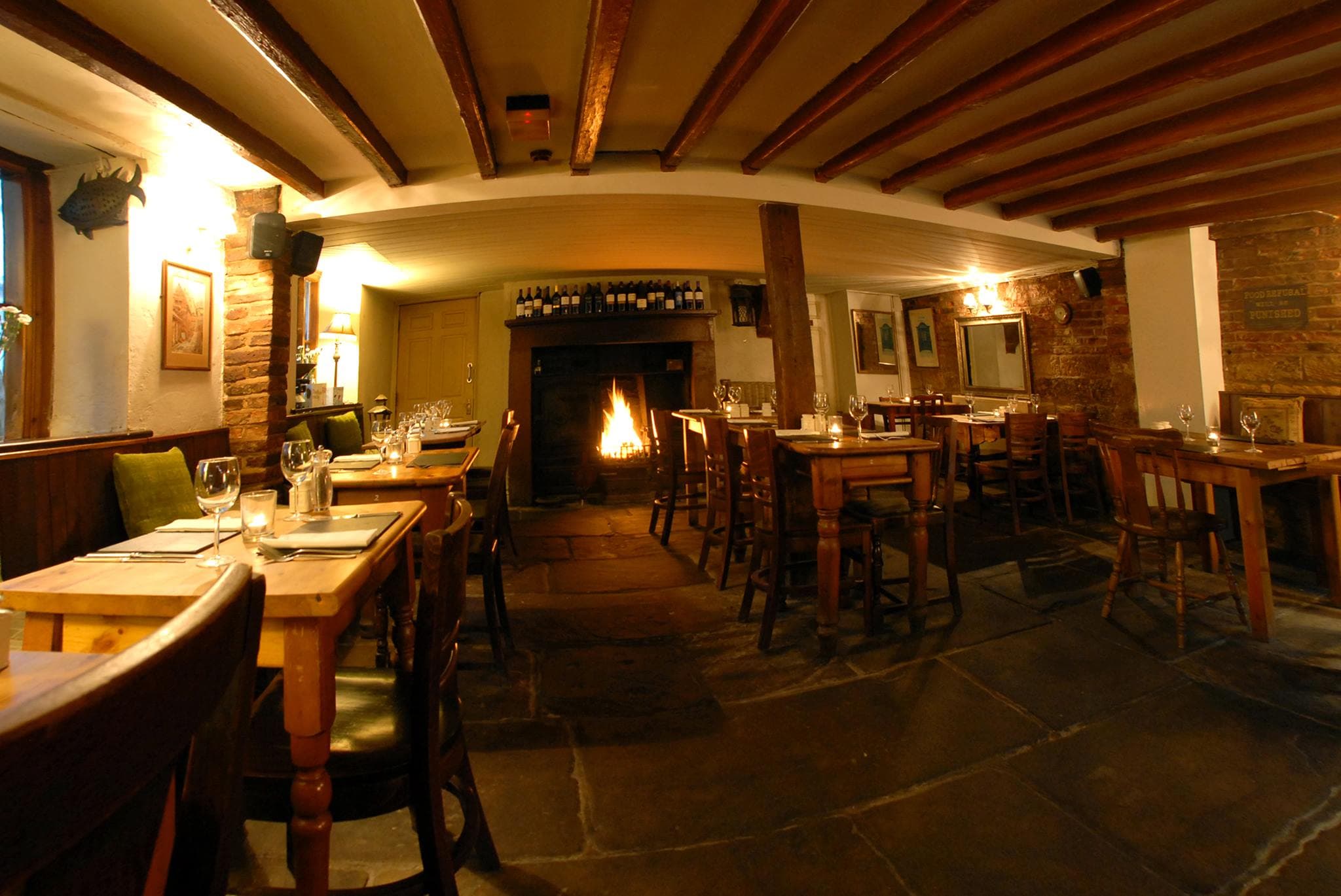 White Horse & Griffin Restaurant