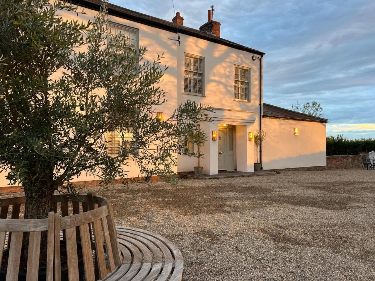 Gilbertson House-York-luxury-sleeps 7 with hot tub, York, Yorkshire