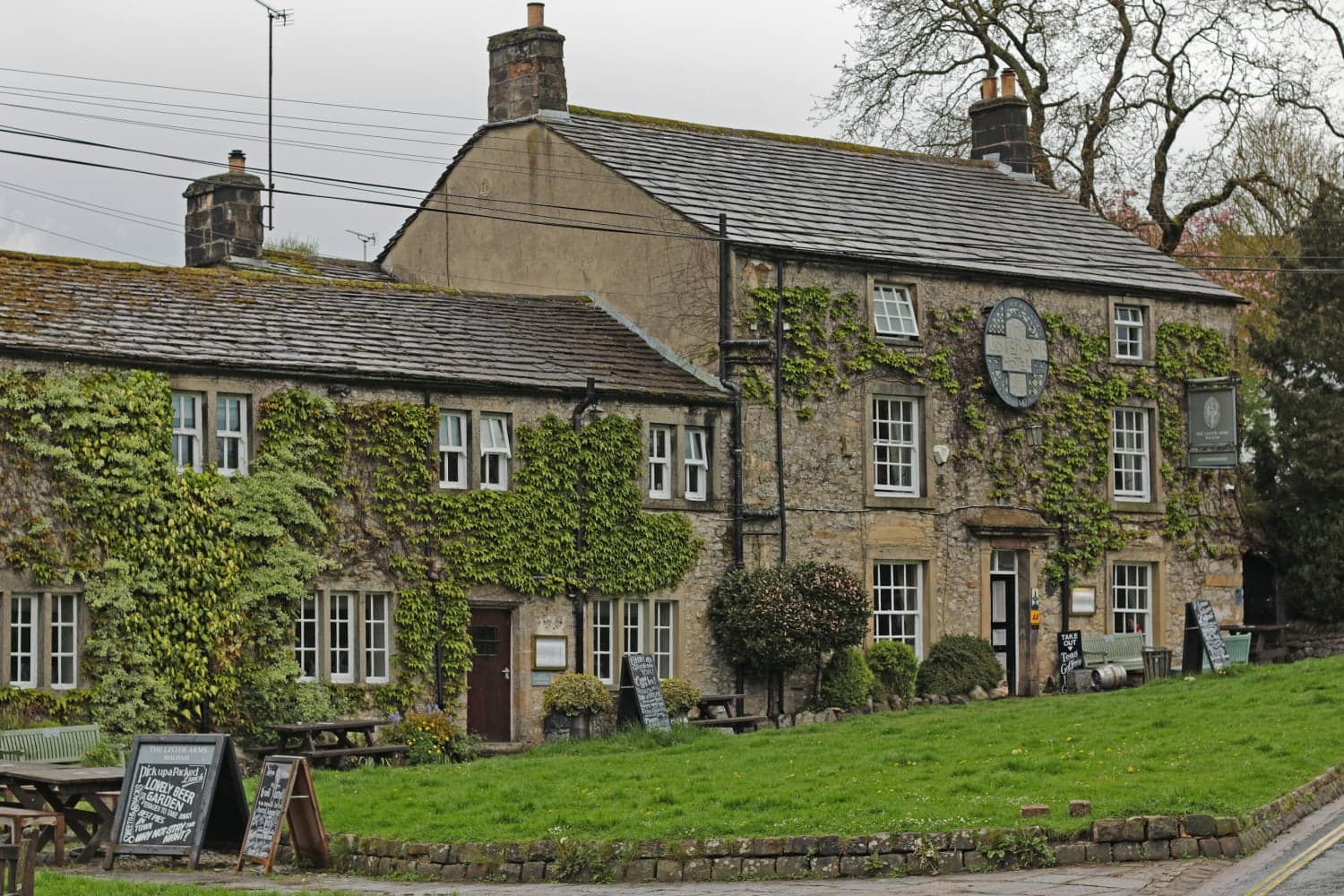 Walk: The Lister Arms, Malham
